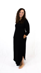 Black 3/4 Sleeve Maxi Dress